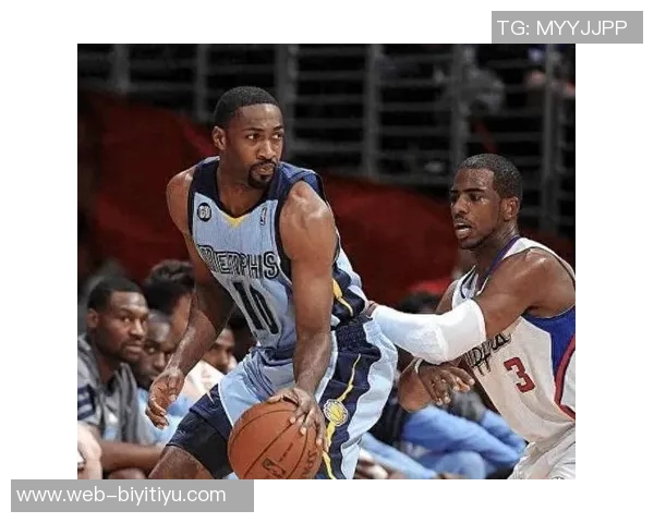 阿里纳斯直言队友不愿听保罗回忆往事引发热议