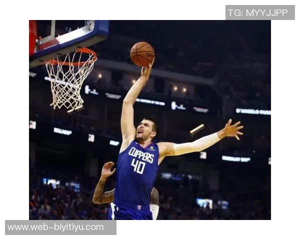 祖巴茨单场狂揽33分18篮板创快船队史近20年新纪录