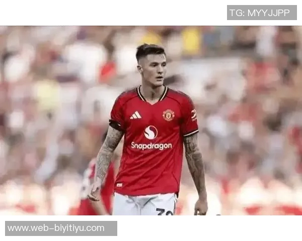 曼联对布莱顿首发预测：姆贝莫舍什科库尼亚组成锋线三叉戟