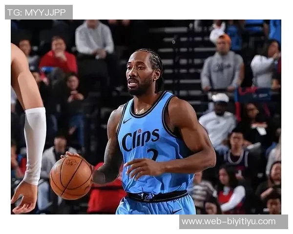 哈登全力追逐季后赛梦想小卡何时才能摆脱观赛生活