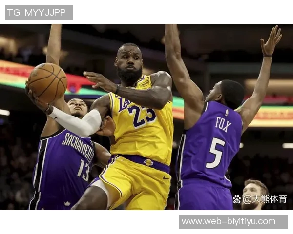 库里对阵开拓者罚球次数激增显示规则调整带来的利好影响