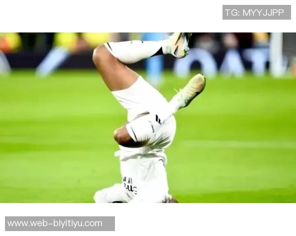 姆巴佩因脚踝不适提前归队将返回皇马进行详细检查