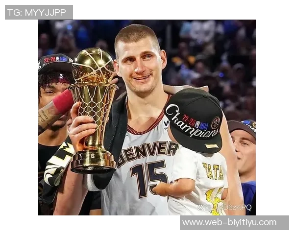 约基奇轻松砍下三双数据8次出手贡献14分14板15助3断表现抢眼